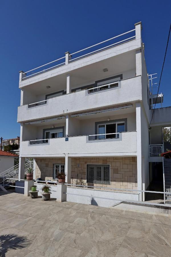 Apartments With A Parking Space Crikvenica - 12592 Exterior foto